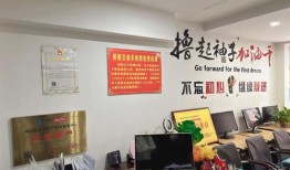 房产视频怎么拍人物好看（买房子拍视频如何把房子拍好）