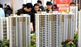 房产中介怎么拍新房（房产中介怎么拍新房子）