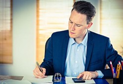 交房产税怎么付（交房产税怎么做分录）
