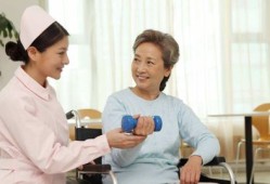房产老人出钱怎么处理好（老人把房产给子女怎么样收费少）