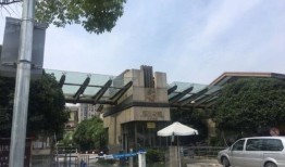 房产没人评论怎么办（房子没有人）