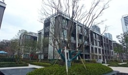 高档房产介绍语怎么写（房产的介绍语）