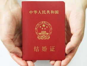 亲属房产证怎么互换（亲属房产证怎么互换给子女）