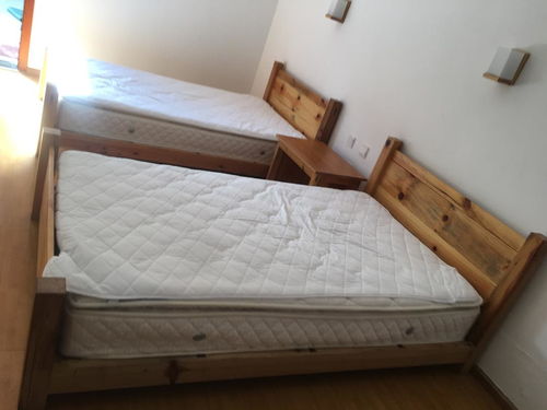 1米宽实木单人床(1米宽实木单人床尺寸多少)