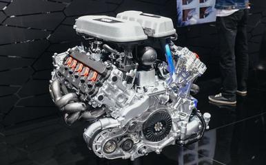 v12发动机(v12发动机油耗)