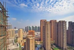 现在的市场怎么选房产（现在的楼市该怎么买房）