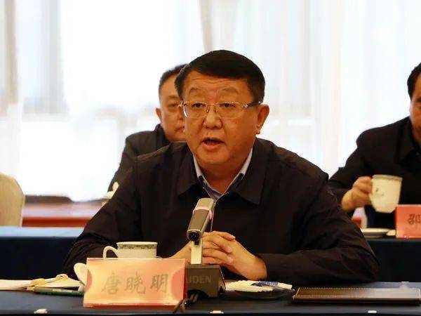 跟房产大亨怎么合作卖房（房产大亨怎么卖东西）