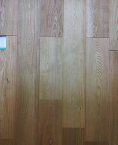 复合地板与实木地板的优缺点(复合地板和实木地板优缺点)